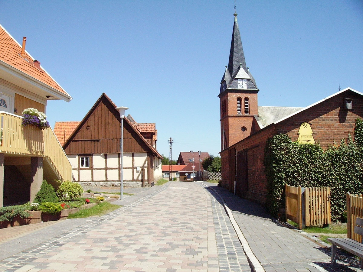Straße in Neudorf